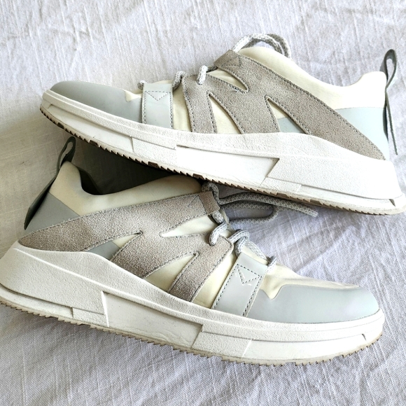 ❤️ Fit Flop sneaker ❤️ - Picture 3 of 9